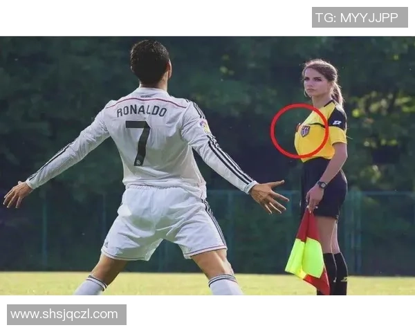 搞笑模仿足球明星大赛让你捧腹大笑的精彩瞬间回顾 搞笑模仿足球明星大赛让你捧腹大笑的精彩瞬间回顾