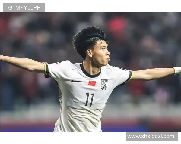 男足球明星的儿子崭露头角未来可期引发媒体热议与关注 男足球明星的儿子崭露头角未来可期引发媒体热议与关注