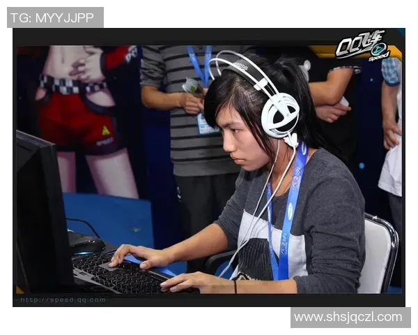 李丽专访：回顾英雄联盟历程